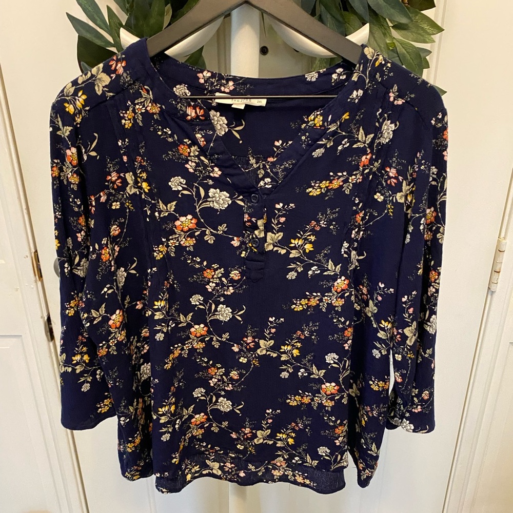 Fun 2 Fun Dark Floral Popover Top 2XL XXL